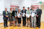 Gewinnerinnen und Gewinner der Wartinger-Medaille vom BG/BRG Knittelfeld. © Land Steiermark/Robert Binder; Verwendung bei Quellenangabe honorarfrei Gewinnerinnen und Gewinner der Wartinger-Medaille vom BG/BRG Knittelfeld.