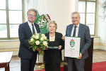 LH Christopher Drexler (li.), Anna Rieder, LH-Stv. Anton Lang © Land Steiermark/ Fischer LH Christopher Drexler (li.), Anna Rieder, LH-Stv. Anton Lang