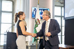 LH Christopher Drexler gratulierte erfolgreichen Schülerinnen und Schülern. © Land Steiermark/ Fischer LH Christopher Drexler gratulierte erfolgreichen Schülerinnen und Schülern.