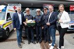 Bundeskanzler Karl Nehammer, Landeshauptmann Christopher Drexler und Landesrätin Barbara Eibinger-Miedl bedanken sich bei den Kräften der Polizei am Red Bull Ring © Land Steiermark; Verwendung bei Quellenangabe honorarfrei Bundeskanzler Karl Nehammer, Landeshauptmann Christopher Drexler und Landesrätin Barbara Eibinger-Miedl bedanken sich bei den Kräften der Polizei am Red Bull Ring