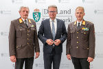 LH Christopher Drexler mit Reinhard Leichtfried (l.) und Christian Leitgeb (r.). © Land Steiermark/ Binder LH Christopher Drexler mit Reinhard Leichtfried (l.) und Christian Leitgeb (r.).