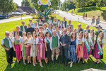 Landeshauptmann Christopher Drexler beim Blumenkorso in Pöllauberg. ©  Helmut Schweighofer