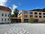 Der Zu- und Umbau der traditionsreichen, landwirtschaftlichen Fachschule Grottenhof in Graz wurde eröffnet.