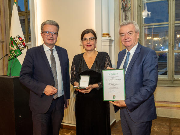 LH Christopher Drexler, Daniela Grabe, LH-Stv. Anton Lang (v.l.) © Land Steiermark/ Frankl