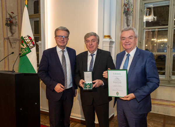 LH Christopher Drexler, Bruno Rabl, LH-Stv. Anton Lang (v.l.) © Land Steiermark/ Frankl