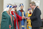 Die Sternsinger zu Besuch bei Landeshauptmann Christopher Drexler