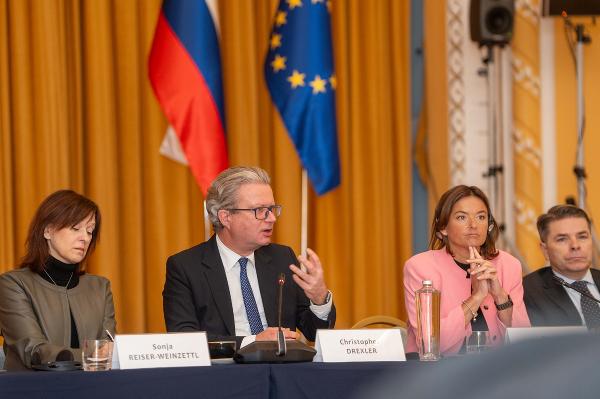 LH Christopher Drexler betont in Celje die Bedeutung der slowenisch-steirischen Zusammenarbeit © Land Steiermark; bei Quellenangabe honorarfrei