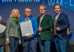 Ski Austria-Präsidentin Roswitha Stadlober, Juergen Winkler (Kulm), LH Christopher Drexler und Christian Scherer vom ÖSV (v.l.). 