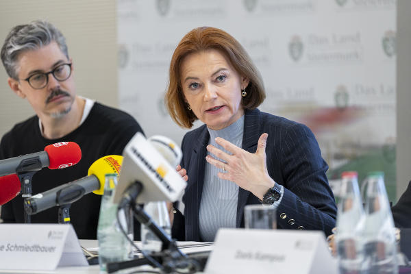 Frauenlandesrätin Simone Schmiedtbauer © Land Steiermark/Robert Binder; Verwendung bei Quellenangabe honorarfrei