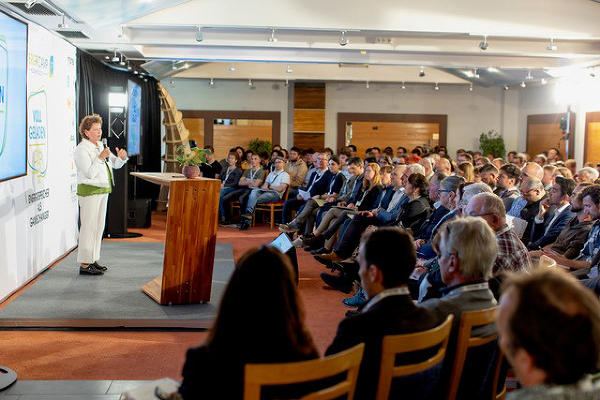 Eindrücke aus dem Jahr 2023: Landesrätin Ursula Lackner beim Energiecamp Murau © Tom Lamm; Verwendung bei Quellenangabe honorarfrei