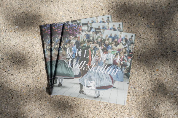 Die aktuelle Ausgabe des Journals „FOKUS VOLKSKULTUR″ mit dem Titel „Gelebte Volkskultur″. © Foto: Land Steiermark/Binder; bei Quellenangabe honorarfrei