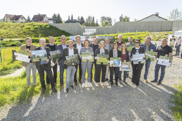 Rund 2,5 Millionen Euro wurden in den Hochwasserschutz am Messendorferbach in Graz investiert. © Foto Fischer; Verwendung bei Quellenangabe honorarfrei
