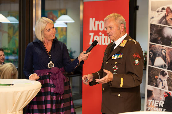 Überreichung der Tierschutzpreise des Landes Steiermark: Abschnittsbrandinspektor a. D. Tierarzt Heimo Kren initiierte die Spezialeinheit „Tierrettung“ © Land Steiermark/Zick; Verwendung bei Quellenangabe honorarfrei