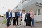 Josef Harb (ÖGK), Bernd Leinich (Gesundheitsfonds Steiermark), Patrick Pichler (Stadtgemeinde Zeltweg), Oliver Szmej (Barmherzige Brüder Graz), Gesundheitslandesrat Karlheinz Kornhäusl, Clara Gundolf (Ärztin Gesundheitszentrum) , Günter Reichhold (Stadtgemeinde Zeltweg), Klubobmann Hannes Schwarz (v.l.) © SCHIFFER, Photodesign; bei Quellenangabe honorarfrei Josef Harb (ÖGK), Bernd Leinich (Gesundheitsfonds Steiermark), Patrick Pichler (Stadtgemeinde Zeltweg), Oliver Szmej (Barmherzige Brüder Graz), Gesundheitslandesrat Karlheinz Kornhäusl, Clara Gundolf (Ärztin Gesundheitszentrum) , Günter Reichhold (Stadtgemeinde Zeltweg), Klubobmann Hannes Schwarz (v.l.)