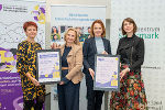 Wollen gemeinsam die Finanzbildung für Mädchen und Frauen stärken: Ulrike Bierent, Gabi Lechner, LR Simone Schmiedtbauer und Ariane Pfleger (v.l.) © Foto: Land Steiermark/Binder; bei Quellenangabe honorarfrei Wollen gemeinsam die Finanzbildung für Mädchen und Frauen stärken: Ulrike Bierent, Gabi Lechner, LR Simone Schmiedtbauer und Ariane Pfleger (v.l.)