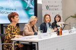 Im Medienzentrum Steiermark wurden heute Vormittag konkrete Maßnahmen für mehr Finanzbildung für Mädchen und Frauen präsentiert © Foto: Land Steiermark/Binder; bei Quellenangabe honorarfrei Im Medienzentrum Steiermark wurden heute Vormittag konkrete Maßnahmen für mehr Finanzbildung für Mädchen und Frauen präsentiert