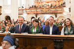 LH Mario Kunasek und LH-Stv. Manuela Khom waren unter den Gästen bei der Weihe des neuen Weihbischofs im Grazer Dom. © Sonntagsblatt/Gerd Neuhold LH Mario Kunasek und LH-Stv. Manuela Khom waren unter den Gästen bei der Weihe des neuen Weihbischofs im Grazer Dom.