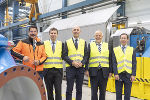 v.l.: Artur Stingl (Senior Vice President Processing Lines and Strip Furnaces Andritz AG), Helmut Antrekowitsch (Vizerektor für Forschung der Montanuniversität Leoben), Willibald Ehrenhöfer (Wirtschafts- und Forschungslandesrat), Franz Rotter (Präsident Austrian Society for Metallurgy and Materials), Stefan Steinlechner (Projektleiter im Projekt „Hydrostäube“). 