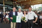 Hohe Landesauszeichnung für die Walter Temmer GmbH: LH Mario Kunasek, Seniorchef Walter Temmer, Seniorchefin Renate Temmer, Geschäftsführer Andreas Temmer (v.l.) 
  © Foto: Land Steiermark/Mitteregger; bei Quellenangabe honorarfrei